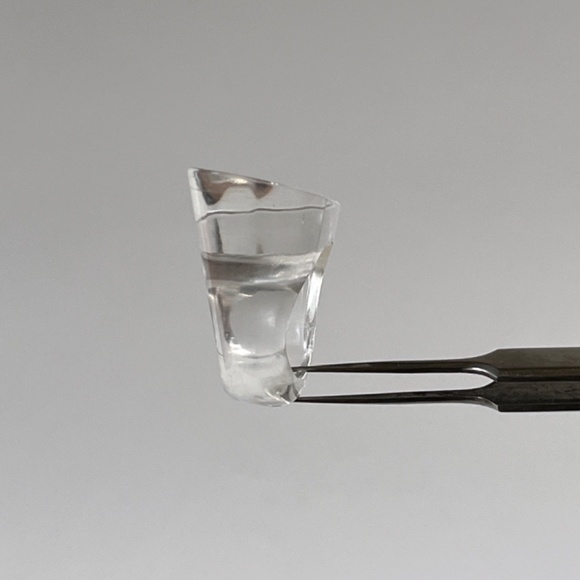 Vintage Lucite Ring Chunky Clear Flat Top Statement Unisex Acrylic Jewelry - Picture 10 of 12